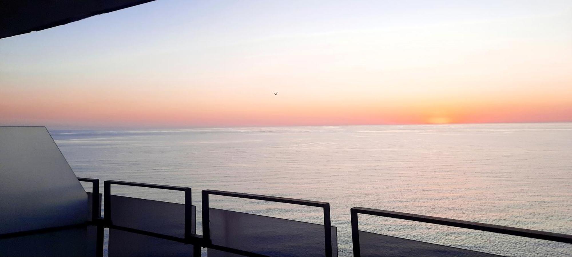 Ashtal Beach Hotel Batum Dış mekan fotoğraf