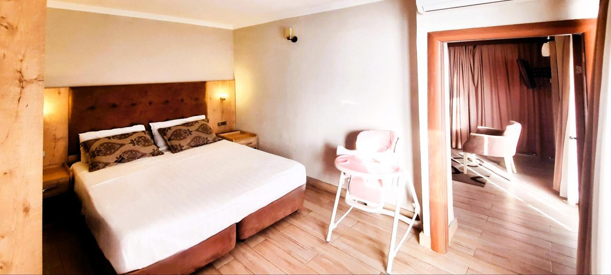Ashtal Beach Hotel Batum Dış mekan fotoğraf