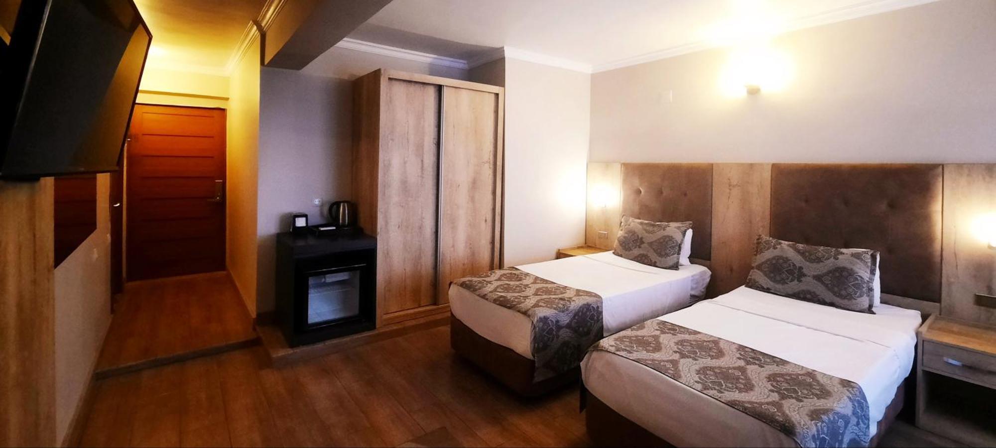 Ashtal Beach Hotel Batum Dış mekan fotoğraf